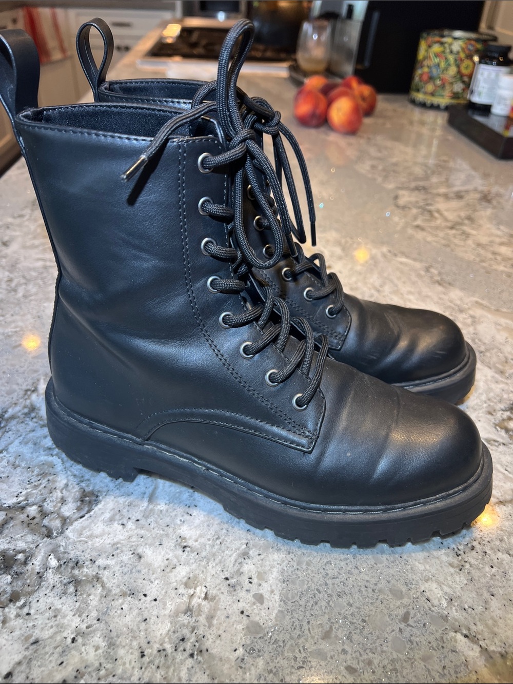 H&M Black Chunky Platform Combat Boots Lace Up Size 7 EUC